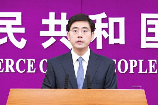 商务部回应美国制裁两家中国实体，小巷独特小店背后的故事与挑战