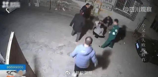 男孩考分不佳遭父亲刺死传闻？警方辟谣澄清真相