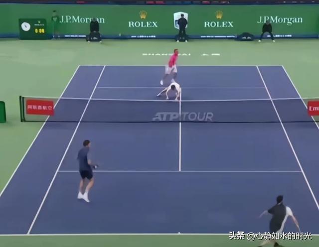 樊振东乒气十足，一路汗水荣耀，网球场上的自信与成就感之路