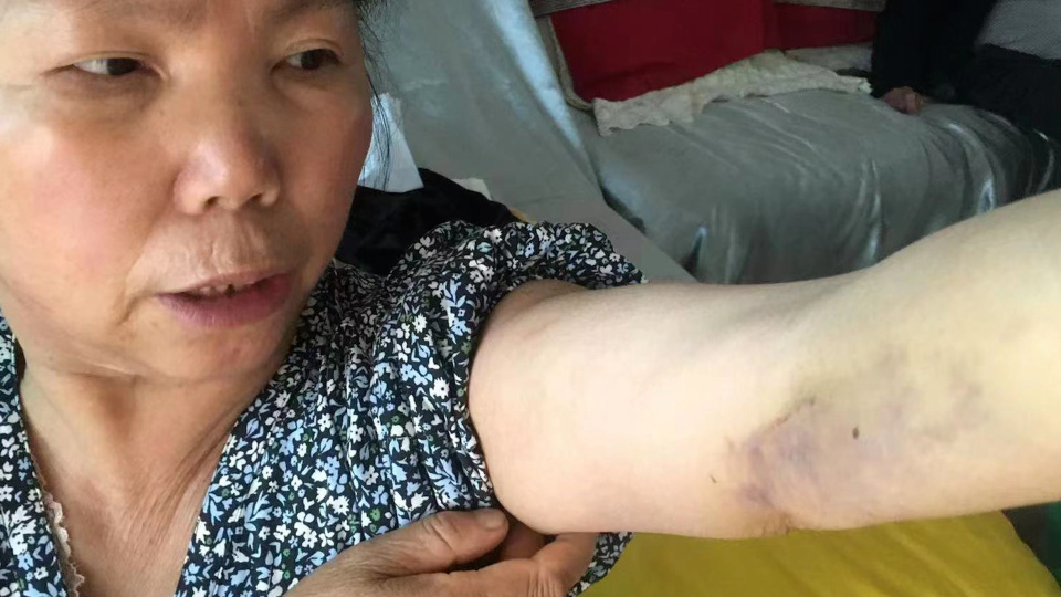警方回应风波背后的温情故事，误会与重逢的旋律——女子被误认赌徒引发关注事件解析