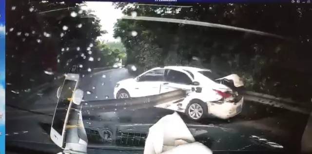 高速惊魂