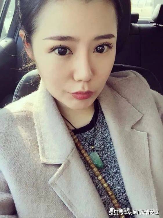郑钦文美网小插曲，被陪练水平触动，背后的温馨故事