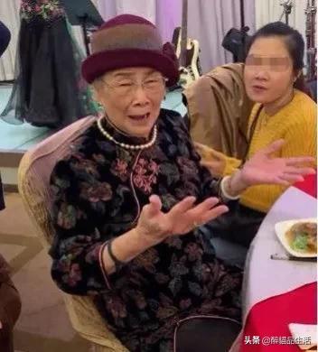 梅艳芳母亲