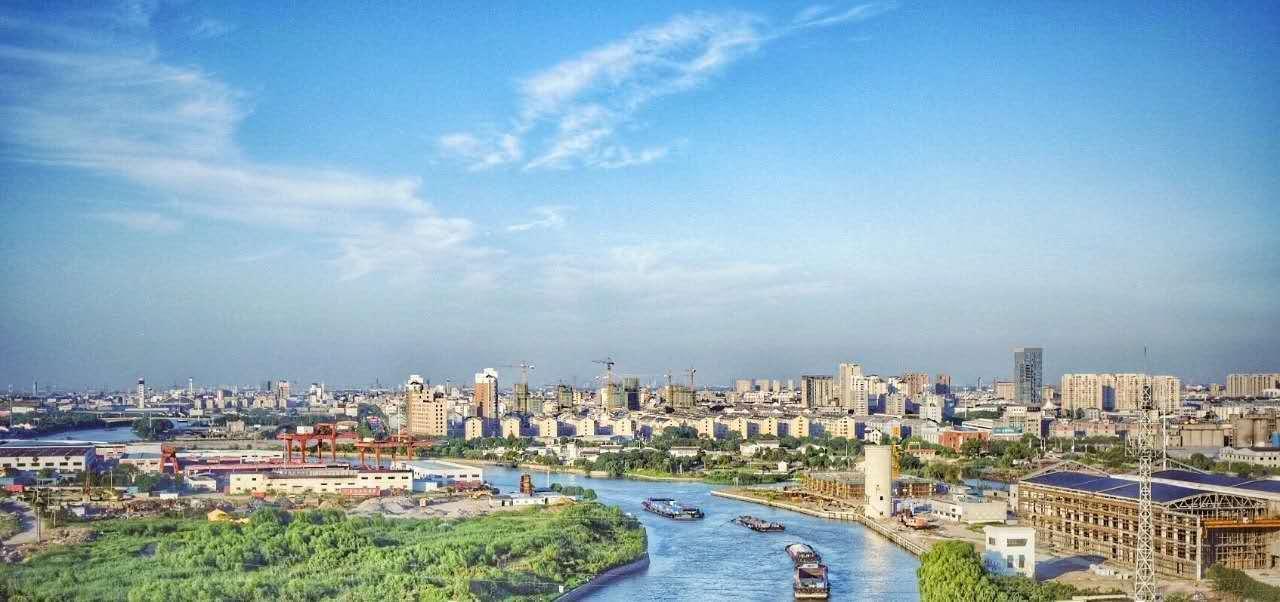 水资源税全国推广背景下的水价变动与友情相伴的温馨故事