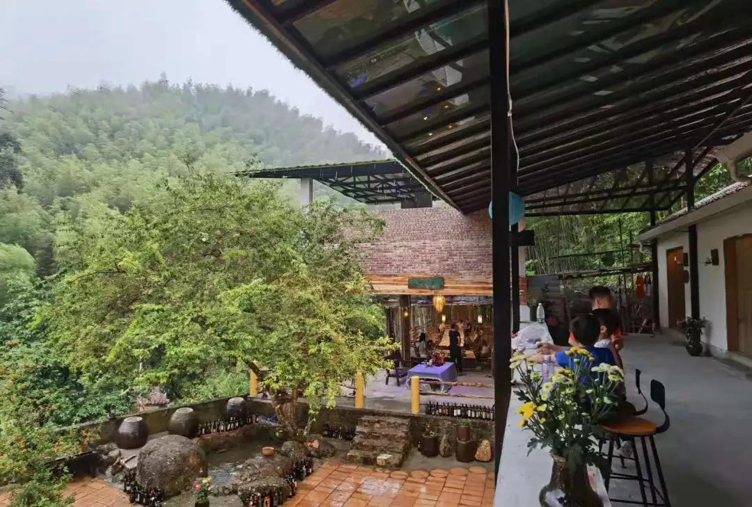 母女住民宿遭男子强闯事件