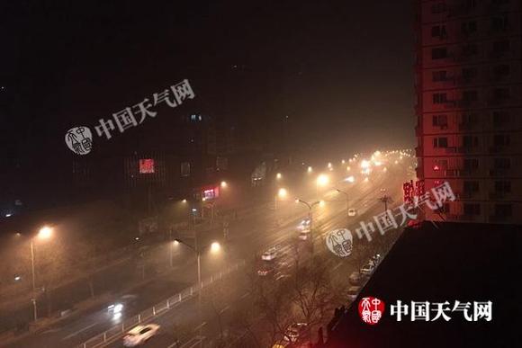 北京今夜明早能见度低于1千米，影响与观点论述