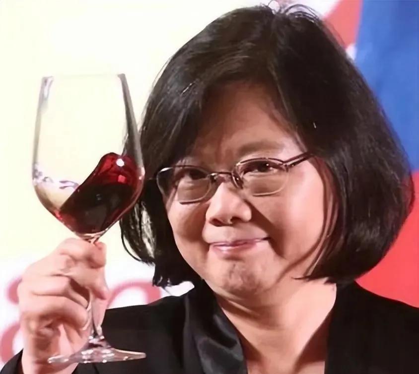战友温情与战略备战
