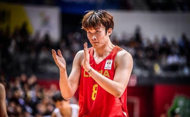 许昕带伤出征全锦赛，科技助力重塑赛场传奇之路
