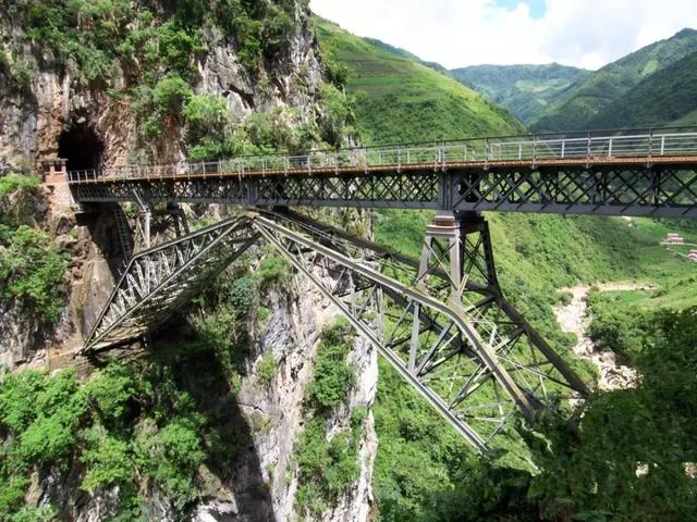 石岩最新规划，自然美景探索之旅启程