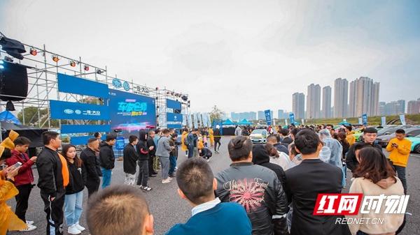 跑跑卡丁车最新车型引领潮流，成为驾驶新选择