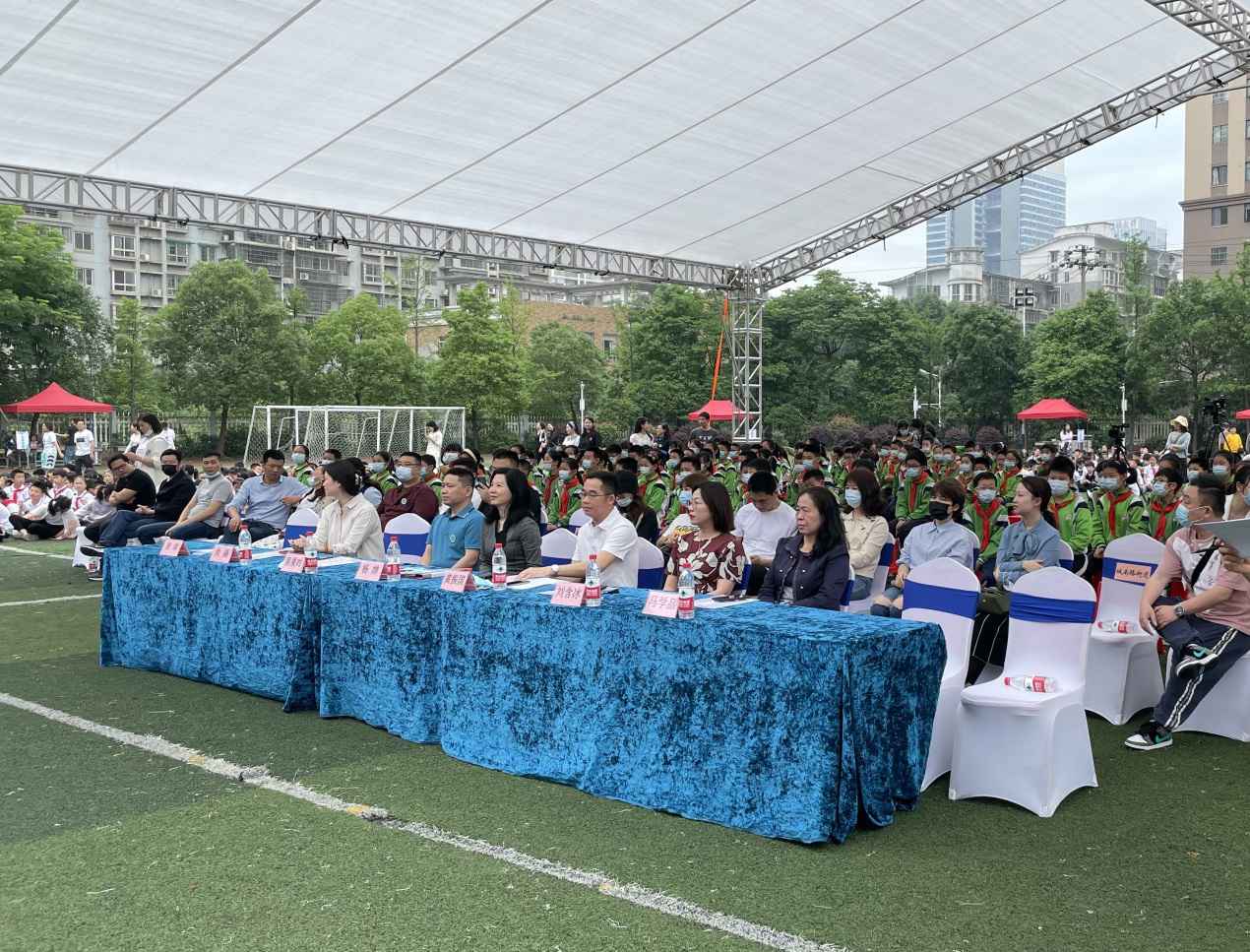 怀宁石牌科技前沿，重塑生活，体验最新高科技产品