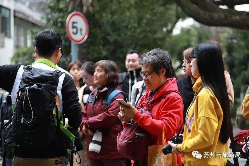 小巷神秘宝藏