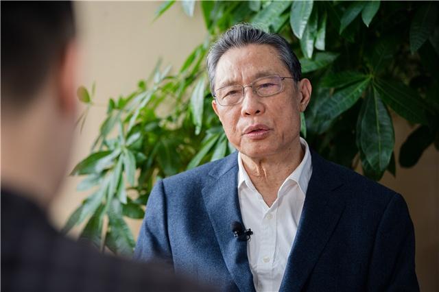 最新疫情评论，观察与观点分享