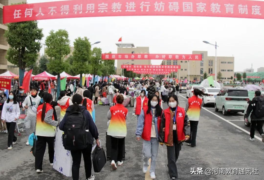 中国足球蓄势待发，未来展望值得期待
