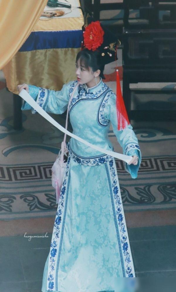影视之星/多面风采（或影视动态）