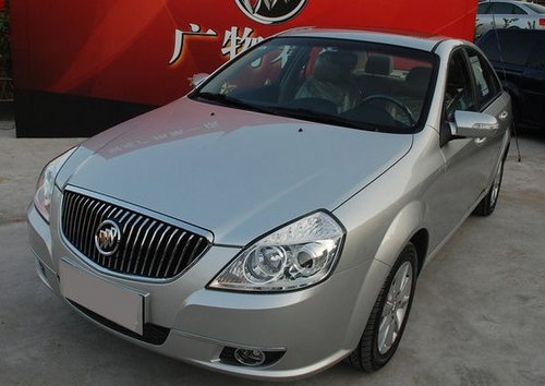 经典与现代交融轿车