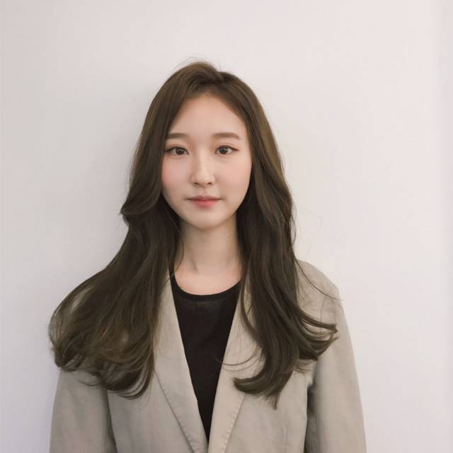 韩国最新流行发型潮流概览