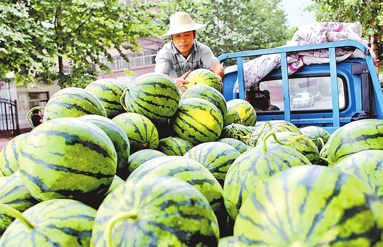 学习变化与自信拥抱价格动态（或学习变化
