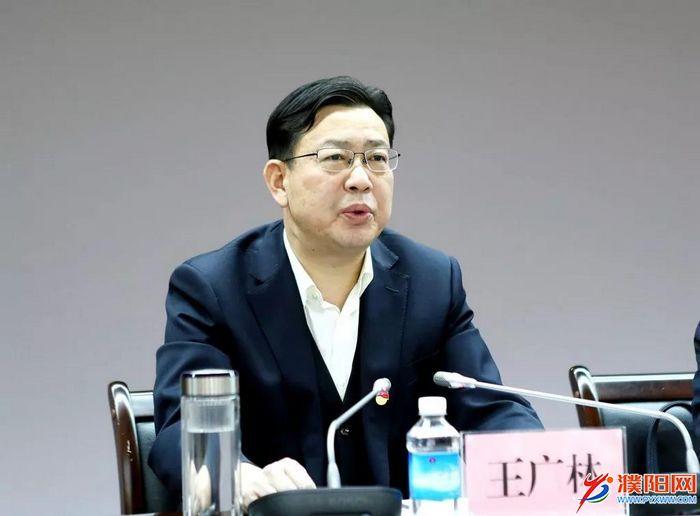 濮阳科技革新璀璨亮相，前沿高科技产品探索与生活融合