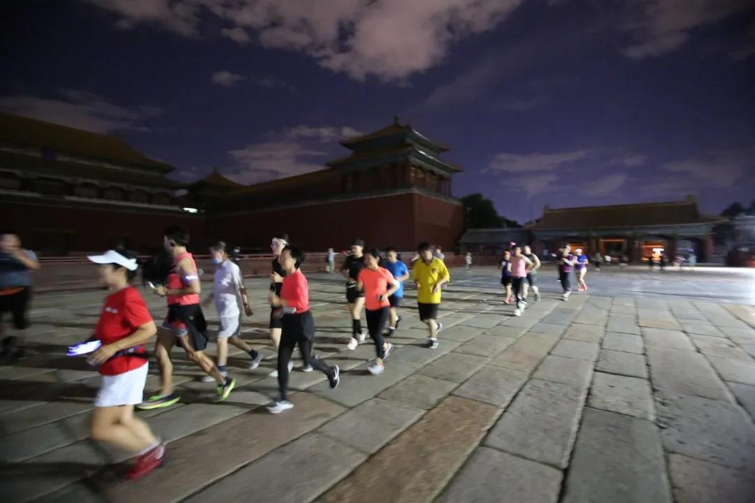 最新穿越网剧，时空之旅影视新风潮